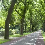De Naaldhof Szálloda Oss