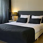 De Naaldhof Szálloda 4*