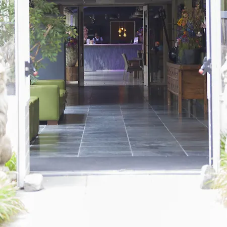 Otel De Naaldhof Oss