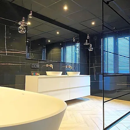 فندق De Naaldhof 4*