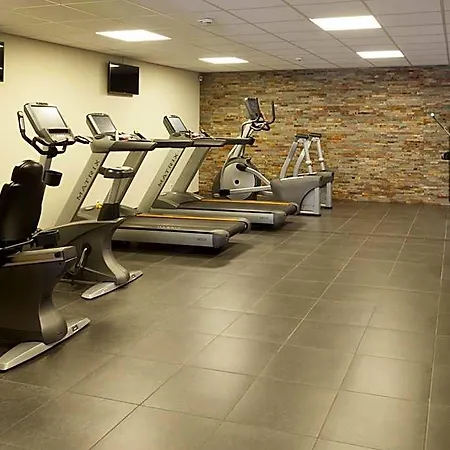 فندق De Naaldhof 4*
