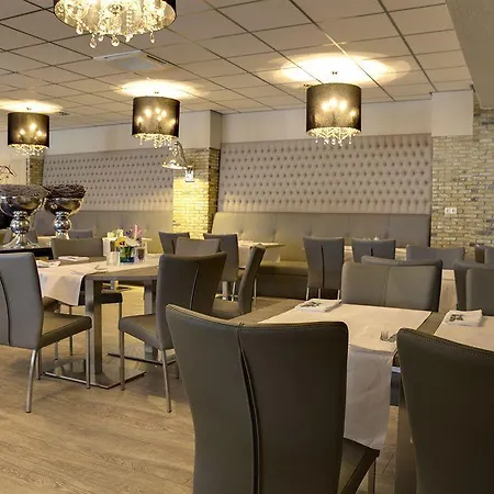 De Naaldhof Hotel 4*