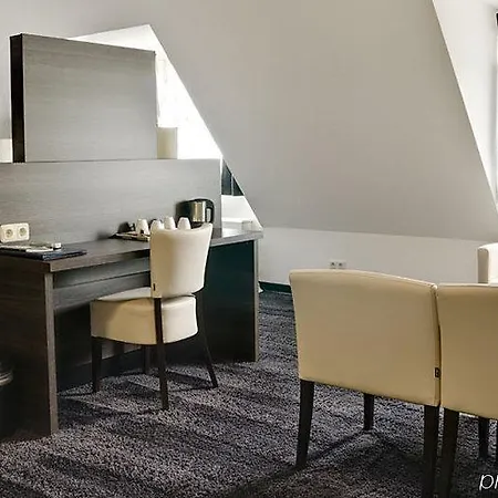 De Naaldhof Hotel 4*