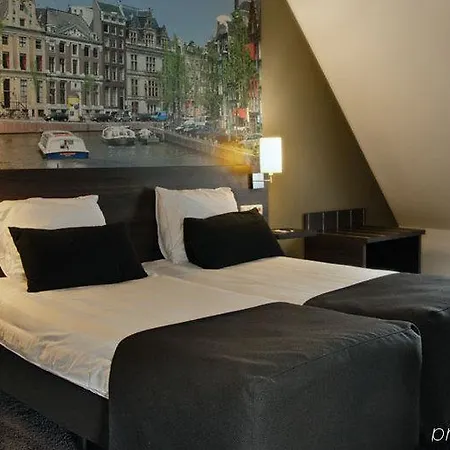 فندق De Naaldhof 4*