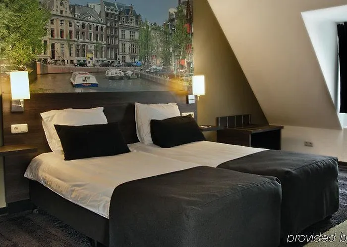 Hotel De Naaldhof 4*